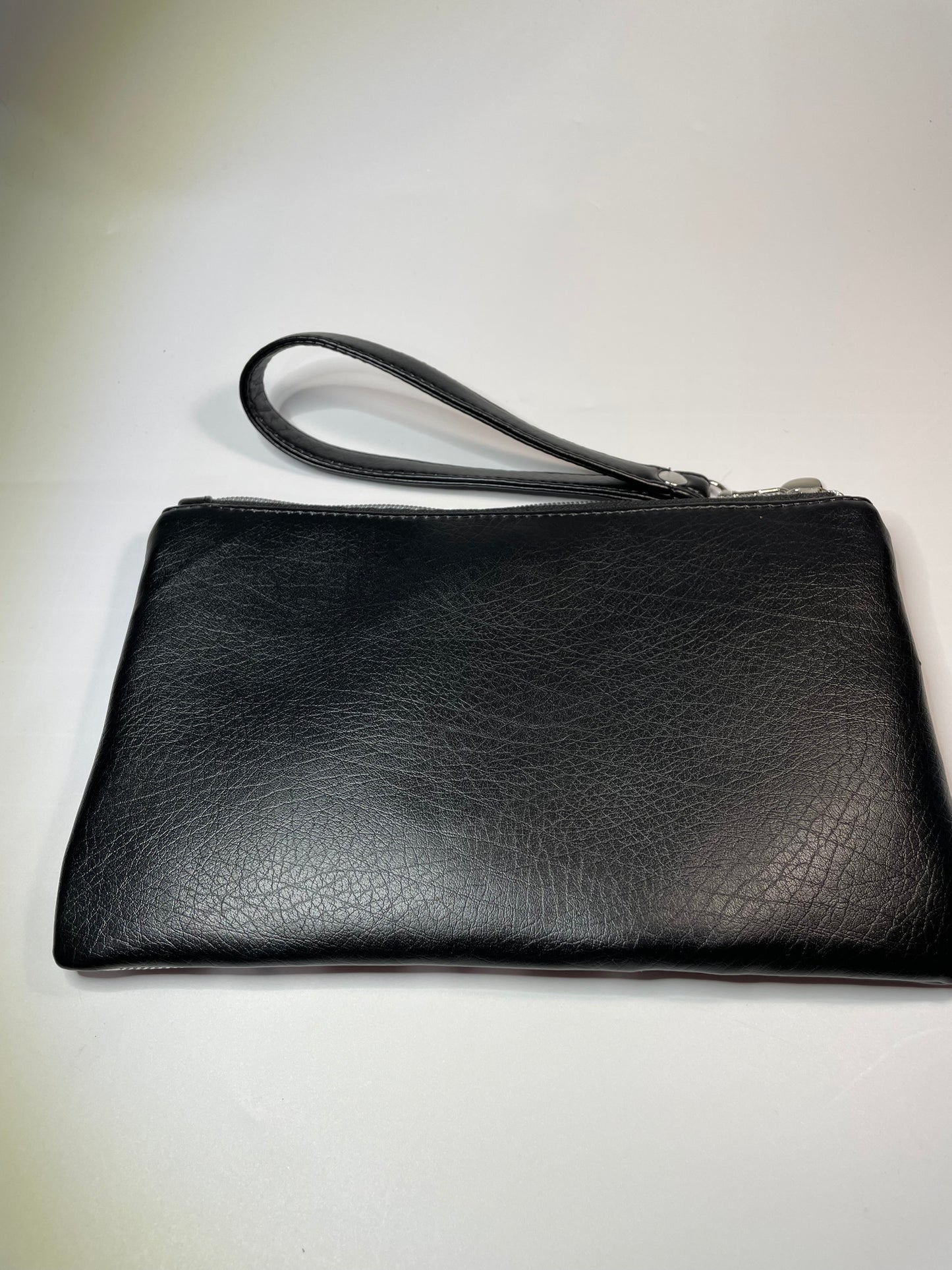 Zippy Clutch/Wristlet