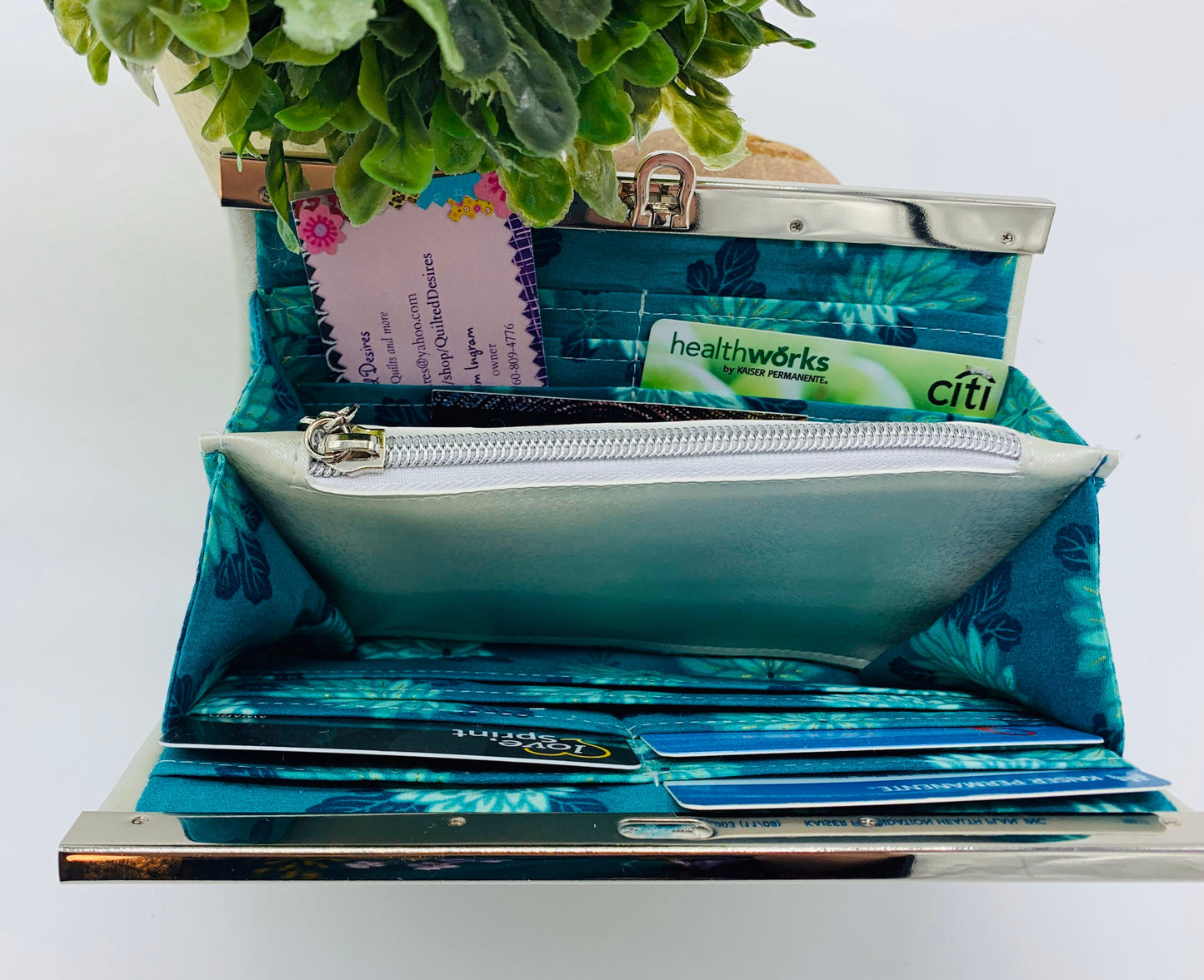 Women’s Wallet/Clutch Silver