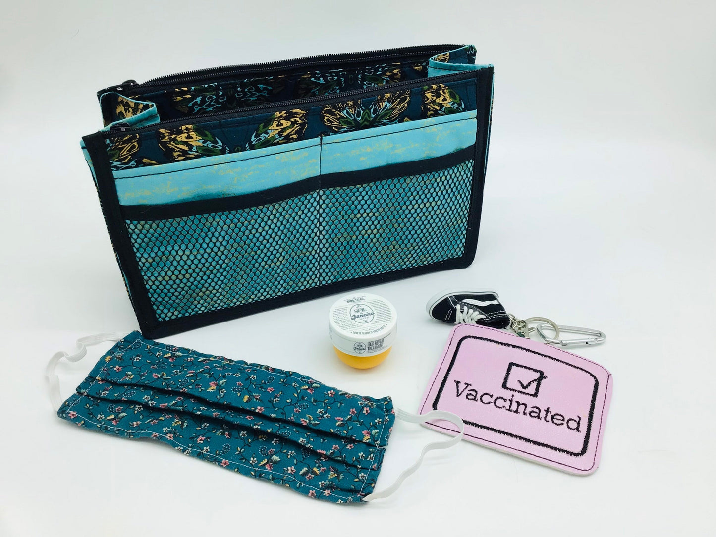 QUILTED PURSE ORGANIZER