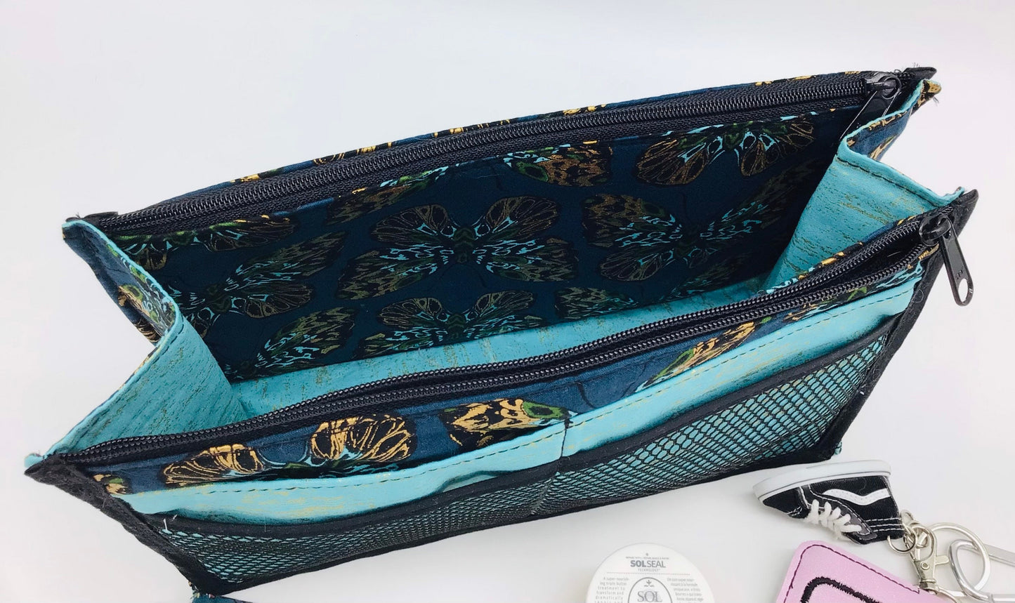 QUILTED PURSE ORGANIZER